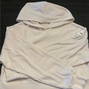 ALO Yoga Cream Hooded muse Sweater